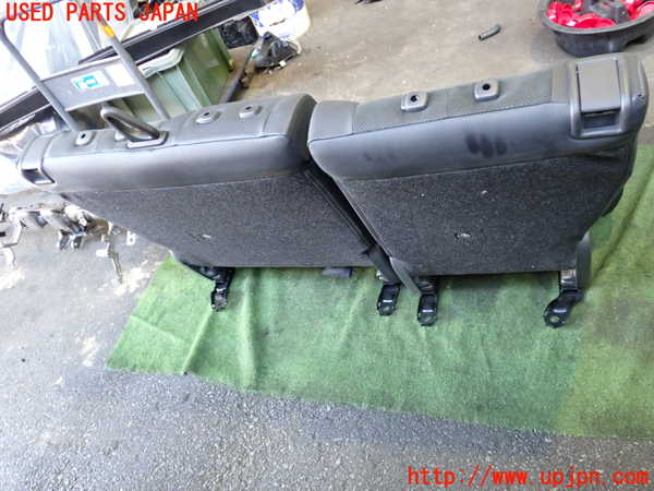 2UPJ-21057385]エクリプスクロス PHEV(GL3W)リアシート 中古_m0005.jpg