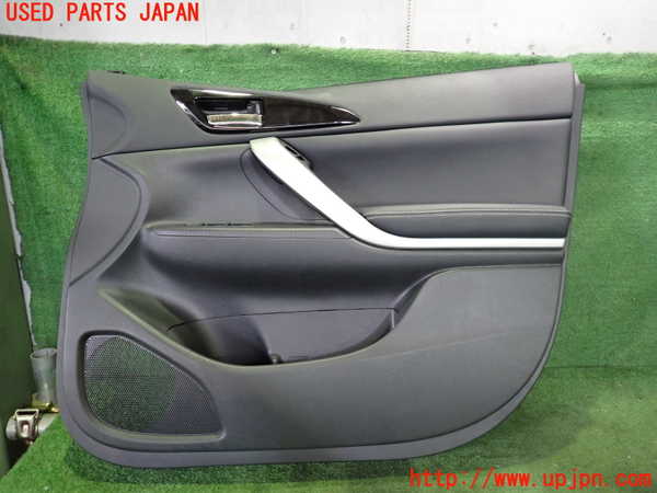 2UPJ-21051234]エクリプスクロス PHEV(GL3W)右前ドア内張り 中古_m0001.jpg