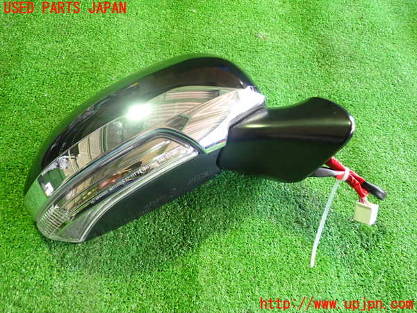 2UPJ-21061210]プリウスα(ZVW41W)右ドアミラー 中古_m0001.jpg