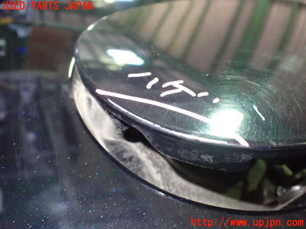 5UPJ-21061690]プリウスα(ZVW41W)フューエルリッド 中古_m0002.jpg