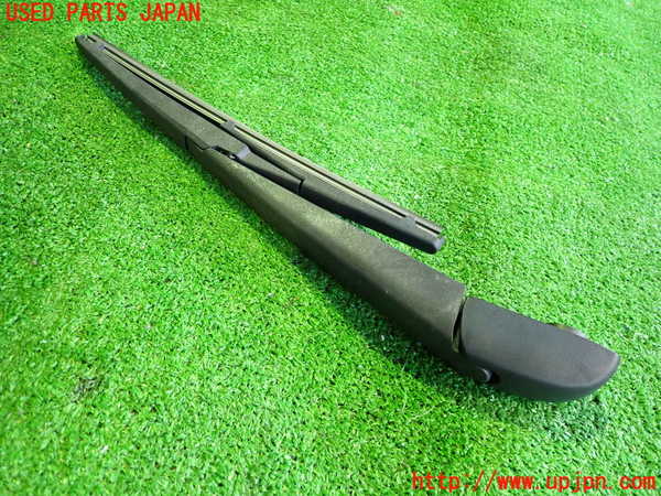 5UPJ-21061661]プリウスα(ZVW41W)リアワイパーアーム1 中古_m0001.jpg