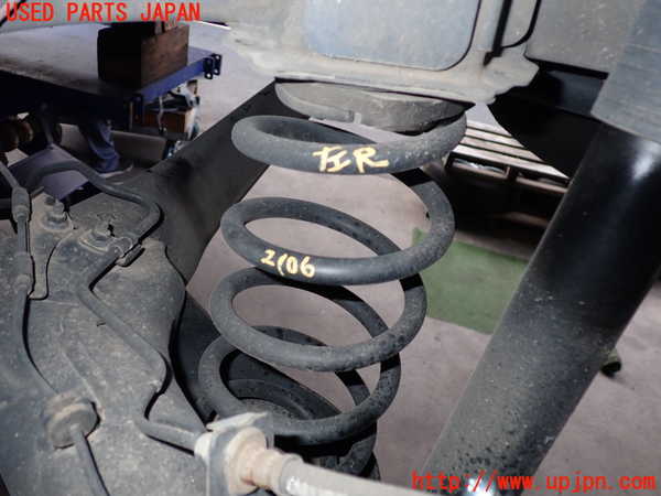 5UPJ-21065105]プリウスα(ZVW41W)左リアスプリング 中古_m0001.jpg