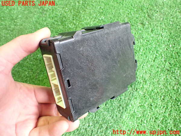 2UPJ-21066115]プリウスα(ZVW41W)ミッションコンピューター 中古_m0002.jpg