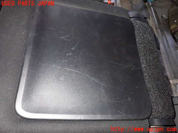 2UPJ-21067175]プリウスα(ZVW41W)左2列目シート 中古_m0005.jpg