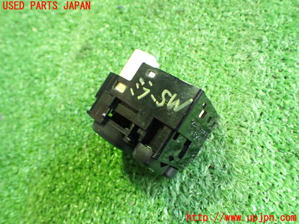 5UPJ-21066280]プリウスα(ZVW41W)ミラースイッチ 中古_m0002.jpg