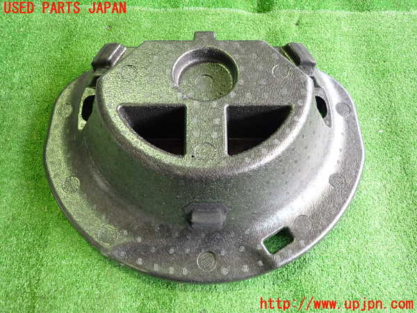 5UPJ-21067772]プリウスα(ZVW41W)ラゲッジトレイ2 中古_m0002.jpg