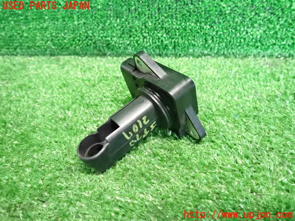 5UPJ-21076320]セルシオ 30系後期(UCF30)エアフロメーター 中古 22204-22010_m0002.jpg