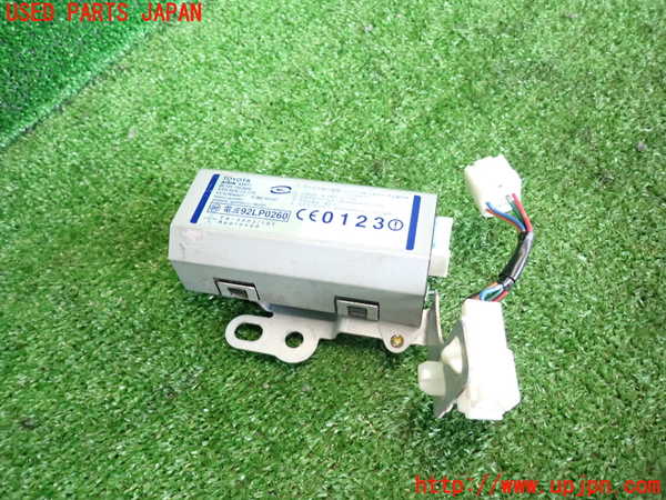 2UPJ-21076155]セルシオ 30系後期(UCF30)コンピューター10 中古 TA-2002 101_m0001.jpg