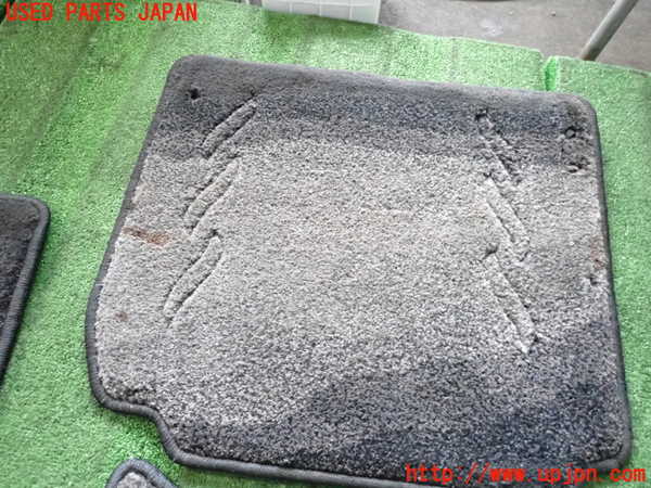 2UPJ-21077800]セルシオ 30系後期(UCF30)フロアマット 中古_m0004.jpg
