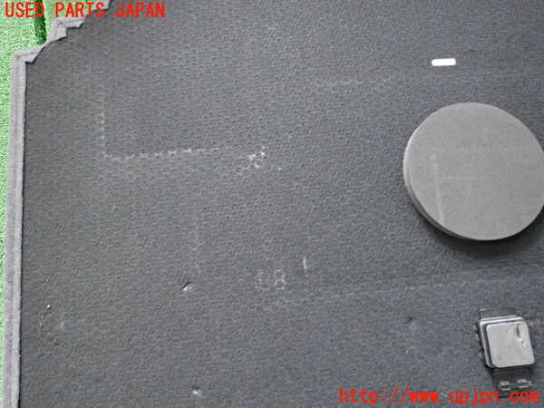 5UPJ-21077771]セルシオ 30系後期(UCF30)ラゲッジトレイ1 中古_m0004.jpg