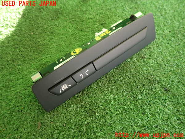5UPJ-21086309]BMW M235i クーペ F22(1J30)スイッチ4（レーンキープ等） 中古 2シリーズ_m0001.jpg