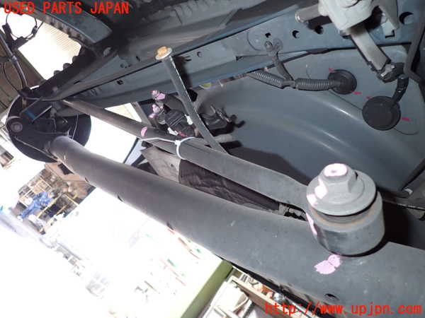 2UPJ-21095380]ジャパン タクシー(JPN TAXI)(NTP10)リアアクスルビーム 中古_m0003.jpg