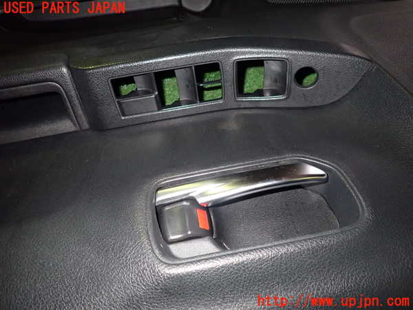 2UPJ-21091234]ジャパン タクシー(JPN TAXI)(NTP10)右前ドア内張り 中古_m0003.jpg