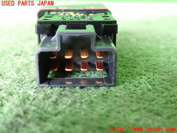 5UPJ-21106290]インプレッサ WRX-STi F型(GDB)ハザードスイッチ 中古_m0003.jpg