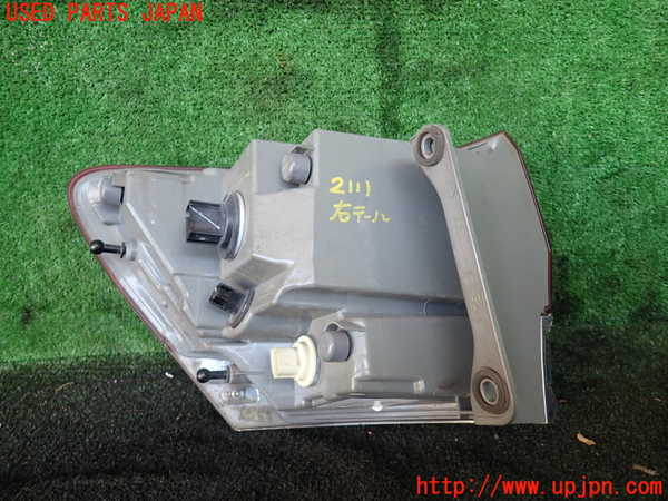 5UPJ-21111530]ジープグランドチェロキー(WK36TA)右テールランプ 中古_m0003.jpg