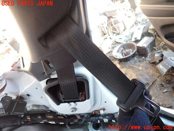 5UPJ-21117185]ジープグランドチェロキー(WK36TA)左2列目シートベルト 中古_m0001.jpg