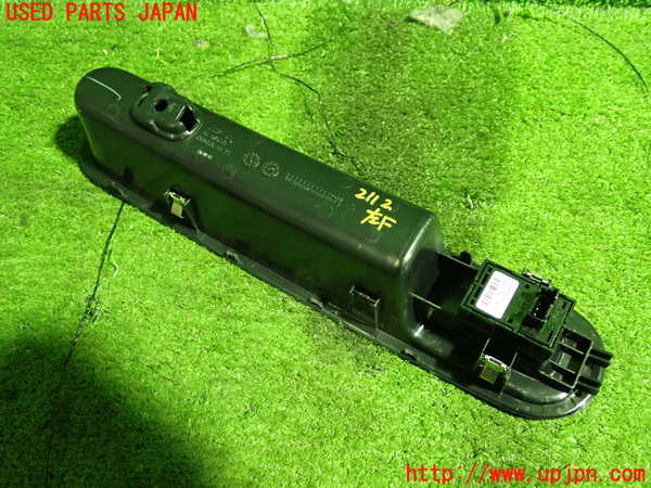 5UPJ-21126245]BMW ミニ(MINI)ジョンクーパーワークス(JCW) クロスオーバー(R60)(XDJCW)左前パワーウィンドウスイッチ 中古_m0003.jpg