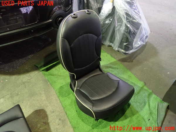 5UPJ-21127405]BMW ミニ(MINI)ジョンクーパーワークス(JCW) クロスオーバー(R60)(XDJCW)右リアシート 中古_m0001.jpg
