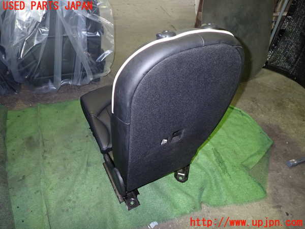 5UPJ-21127405]BMW ミニ(MINI)ジョンクーパーワークス(JCW) クロスオーバー(R60)(XDJCW)右リアシート 中古_m0004.jpg