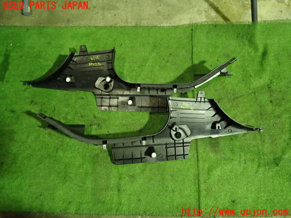 5UPJ-21127740]BMW ミニ(MINI)ジョンクーパーワークス(JCW) クロスオーバー(R60)(XDJCW)スカッフプレート 中古_m0004.jpg