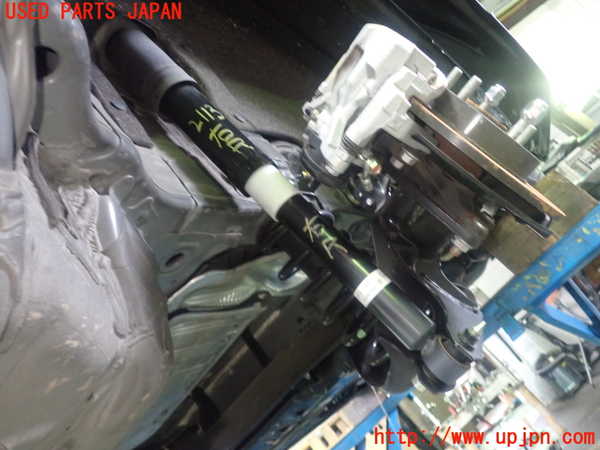 5UPJ-21135070]ステップワゴン スパーダ(RP8)右リアショックアブソーバー 中古_m0001.jpg
