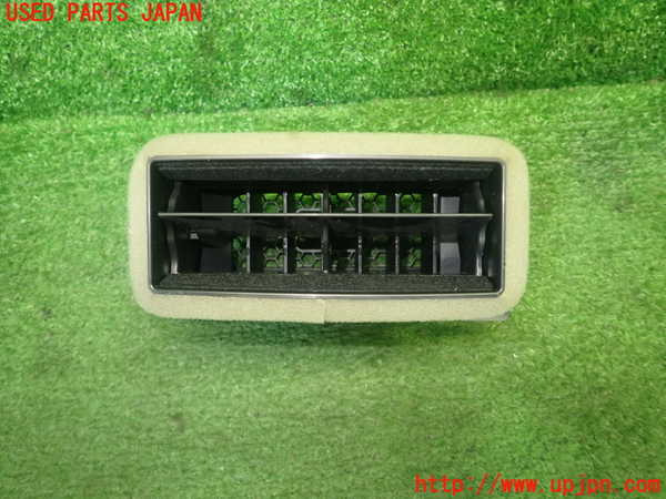 5UPJ-21137526]ステップワゴン スパーダ(RP8)エアコン吹き出し口1 (右) 中古_m0004.jpg