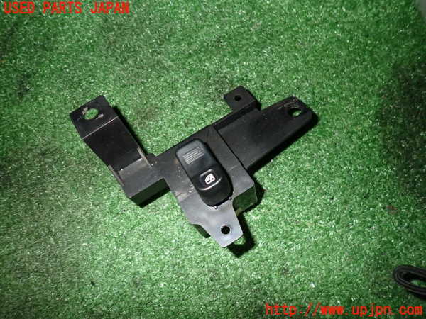 5UPJ-21146245]GTO(Z16A)左パワーウィンドウスイッチ 中古_m0001.jpg