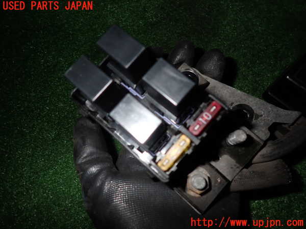 2UPJ-21146742]GTO(Z16A)ヒューズボックス2 中古_m0003.jpg