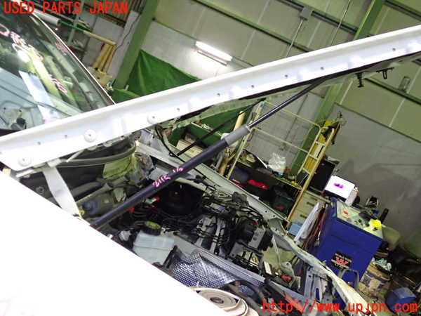 5UPJ-21151068]ベンツ SLK200 R172系(172448)ボンネットダンパー 中古_m0001.jpg