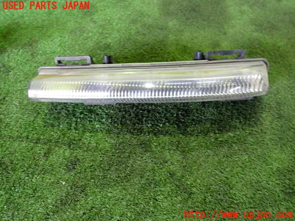 2UPJ-21151182]ベンツ SLK200 R172系(172448)左フォグ 中古_m0001.jpg
