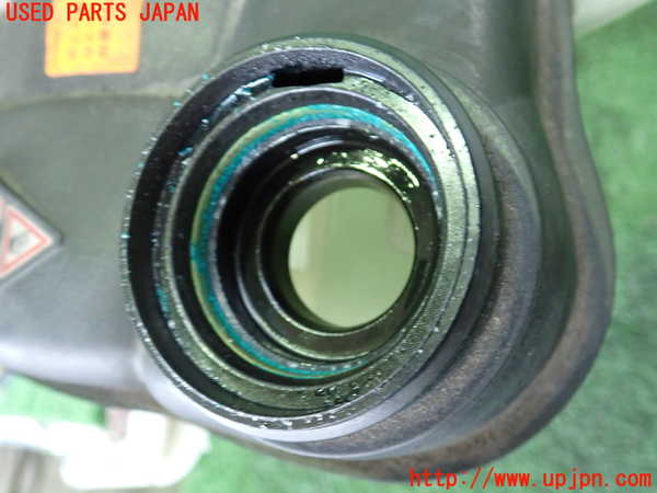 2UPJ-21152410]ベンツ SLK200 R172系(172448)ラジエータータンク 中古_m0003.jpg
