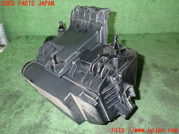 2UPJ-21152560]ベンツ SLK200 R172系(172448)エアクリーナーボックス 中古_m0001.jpg