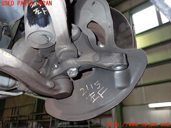 5UPJ-21154295]ベンツ SLK200 R172系(172448)左フロントナックルハブ 中古_m0001.jpg