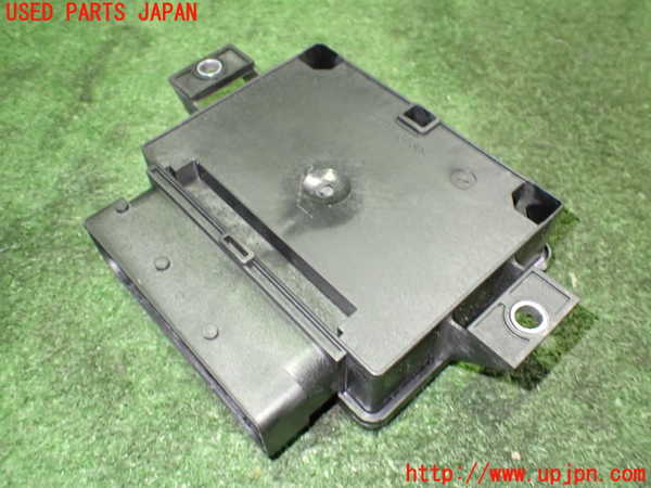 5UPJ-21156148]ベンツ SLK200 R172系(172448)コンピューター3 中古_m0002.jpg
