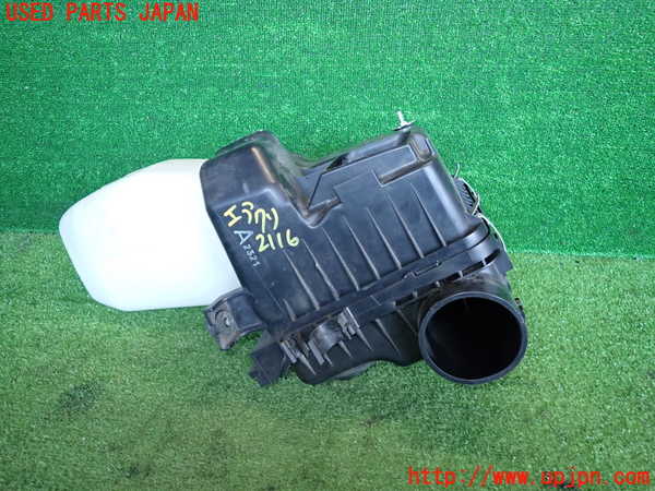 5UPJ-21162560]インプレッサ WRX-STi(GVB)エアクリーナーボックス 中古_m0001.jpg