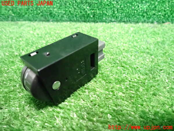 5UPJ-21166308]インプレッサ WRX-STi(GVB)スイッチ3 (メーター照度) 中古_m0002.jpg