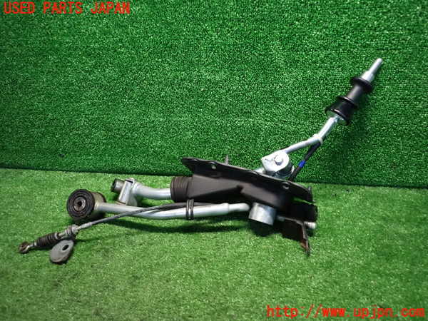 2UPJ-21167560]インプレッサ WRX-STi(GVB)MTシフトレバー 中古_m0001.jpg