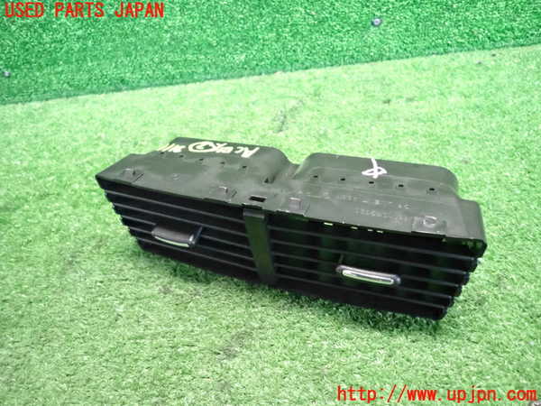 2UPJ-21167527]インプレッサ WRX-STi(GVB)エアコン吹き出し口2 (真中) 中古_m0001.jpg