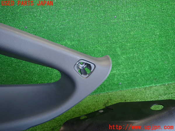 2UPJ-21167675]インプレッサ WRX-STi(GVB)右リアピラートリム 中古_m0003.jpg