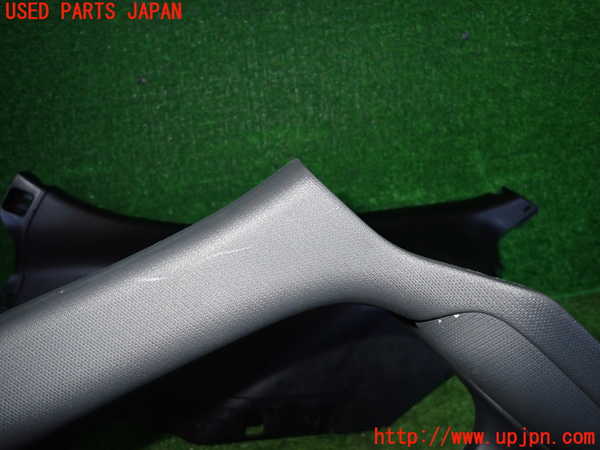 5UPJ-21167680]インプレッサ WRX-STi(GVB)左リアピラートリム 中古_m0004.jpg