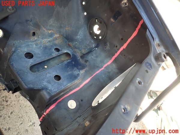 2UPJ-21171042]ハイラックスサーフ N130系 4ドア(KZN130W)コアサポート（カット） 中古_m0003.jpg