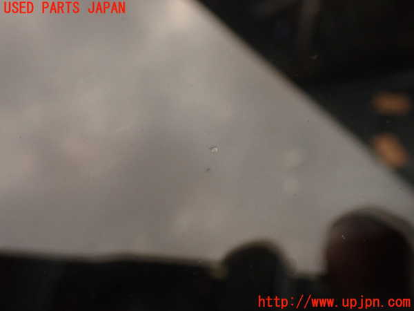 2UPJ-21171195]ハイラックスサーフ N130系 4ドア(KZN130W)フロントガラス 中古(43R-00001 M394)_m0002.jpg