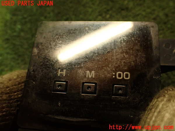 2UPJ-21177850]ハイラックスサーフ N130系 4ドア(KZN130W)時計 中古_m0002.jpg