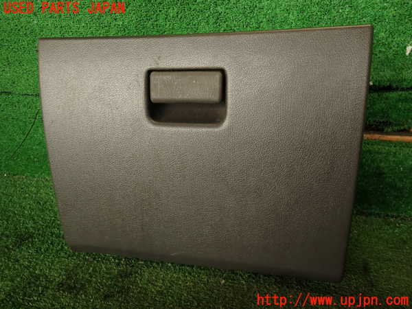 2UPJ-21177516]ハイラックスサーフ N130系 4ドア(KZN130W)グローブボックス1 中古_m0001.jpg