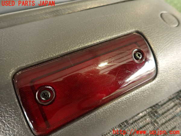 2UPJ-21171234]ハイラックスサーフ N130系 4ドア(KZN130W)右前ドア内張り 中古_m0002.jpg