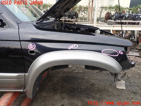 5UPJ-21181080]ハイラックスサーフ(RZN185W)右前フェンダー 中古_m0001.jpg