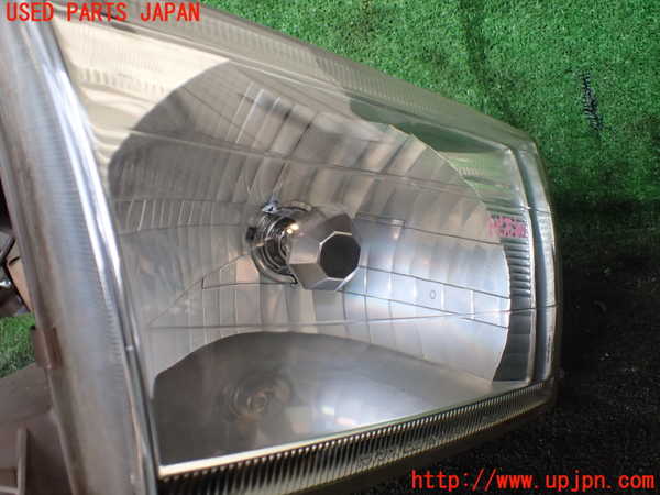 1UPJ-21181132]ハイラックスサーフ(RZN185W)左ヘッドライト ハロゲン 中古_m0002.jpg