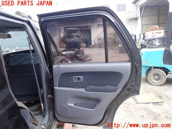 5UPJ-21181290]ハイラックスサーフ(RZN185W)右後ドア ASAHI M2135 中古_m0004.jpg