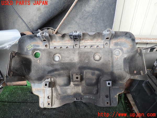5UPJ-21181721]ハイラックスサーフ(RZN185W)アンダーカバー1 中古_m0002.jpg