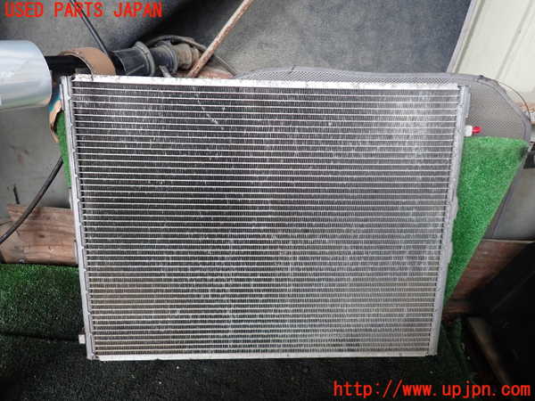 5UPJ-21186031]ハイラックスサーフ(RZN185W)エアコンコンデンサー1 中古_m0003.jpg